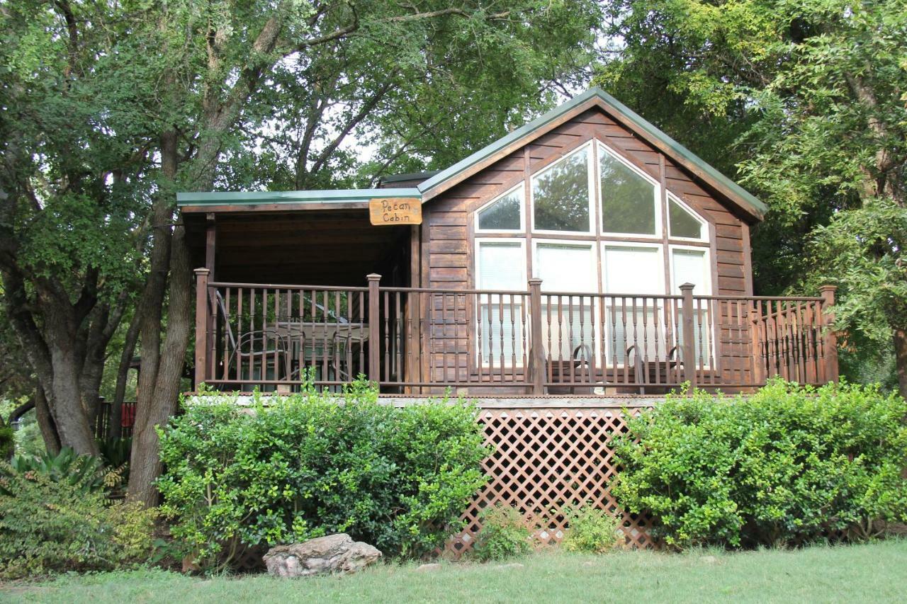 Pecan Cabin Fredericksburg Bagian luar foto